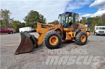 CASE 821F  휠로우더