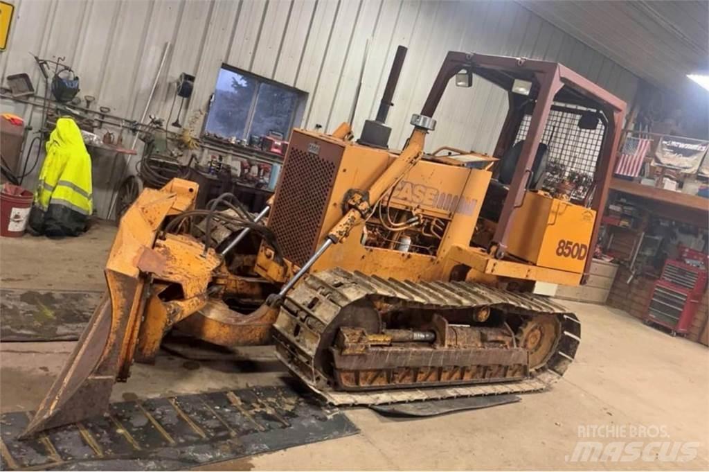 CASE 850D 크롤러 도저