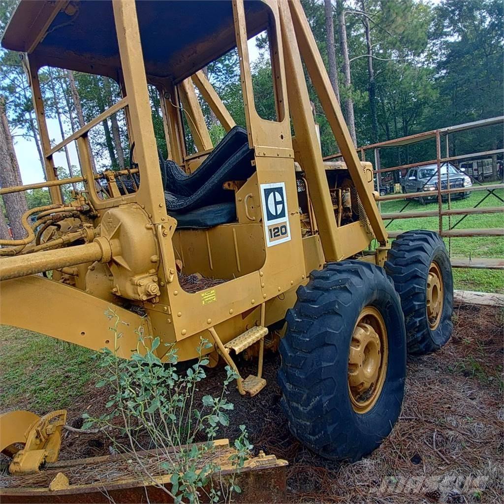 CAT 120 그레이더