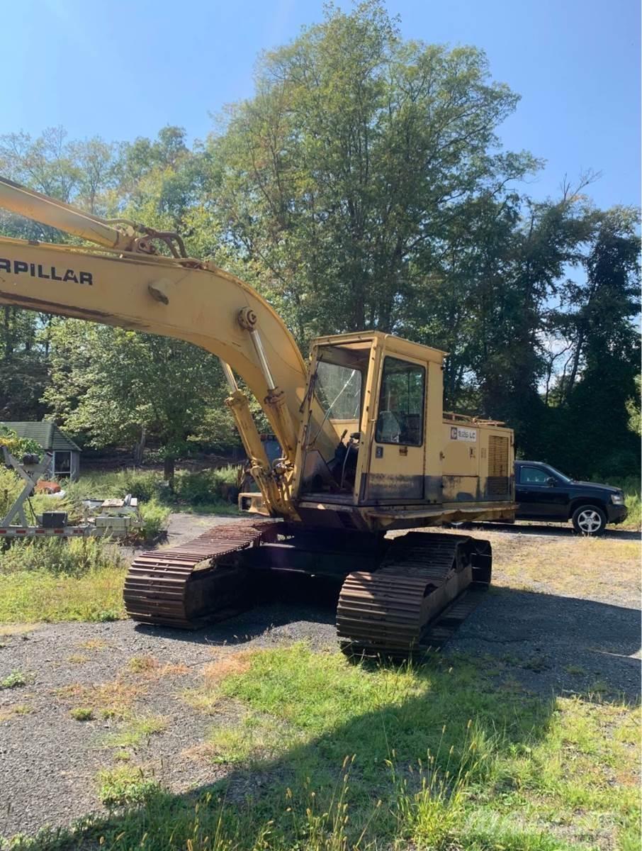 CAT 225 LC 대형 굴삭기 29톤 이상