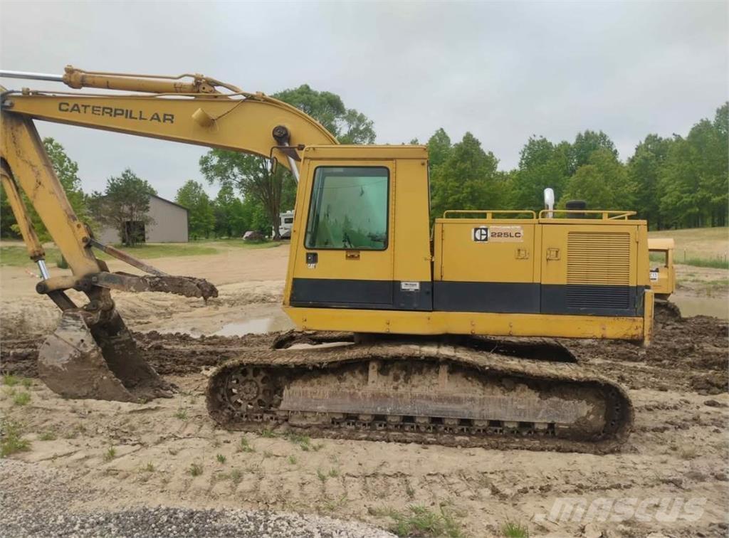 CAT 225 LC 대형 굴삭기 29톤 이상