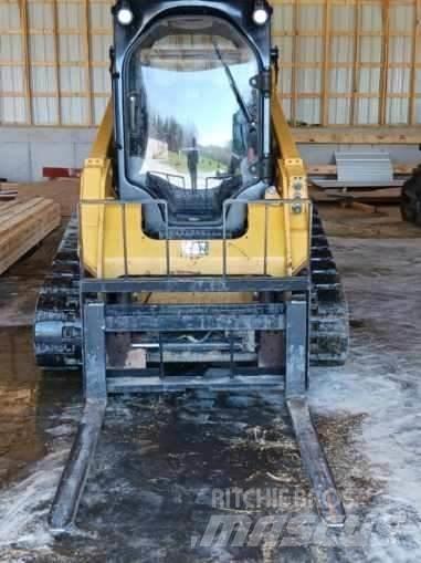 CAT 259D  스키드로더