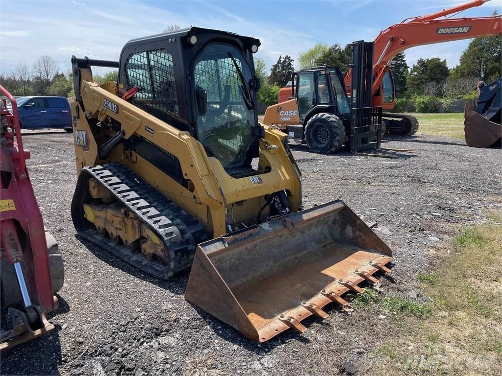 CAT 259D3  스키드로더