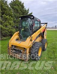 CAT 262D3  스키드로더