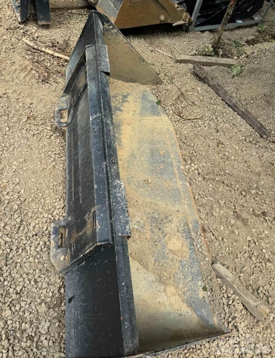 CAT 277B  스키드로더