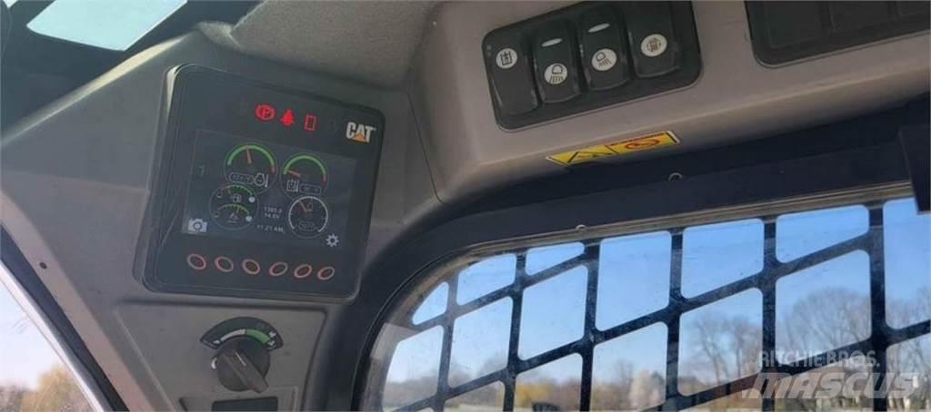 CAT 299D2  스키드로더