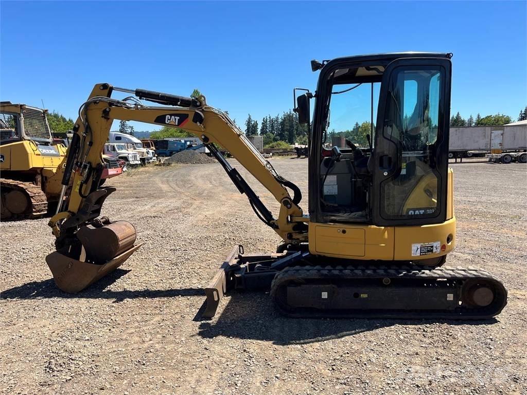 CAT 303.5 대형 굴삭기 29톤 이상
