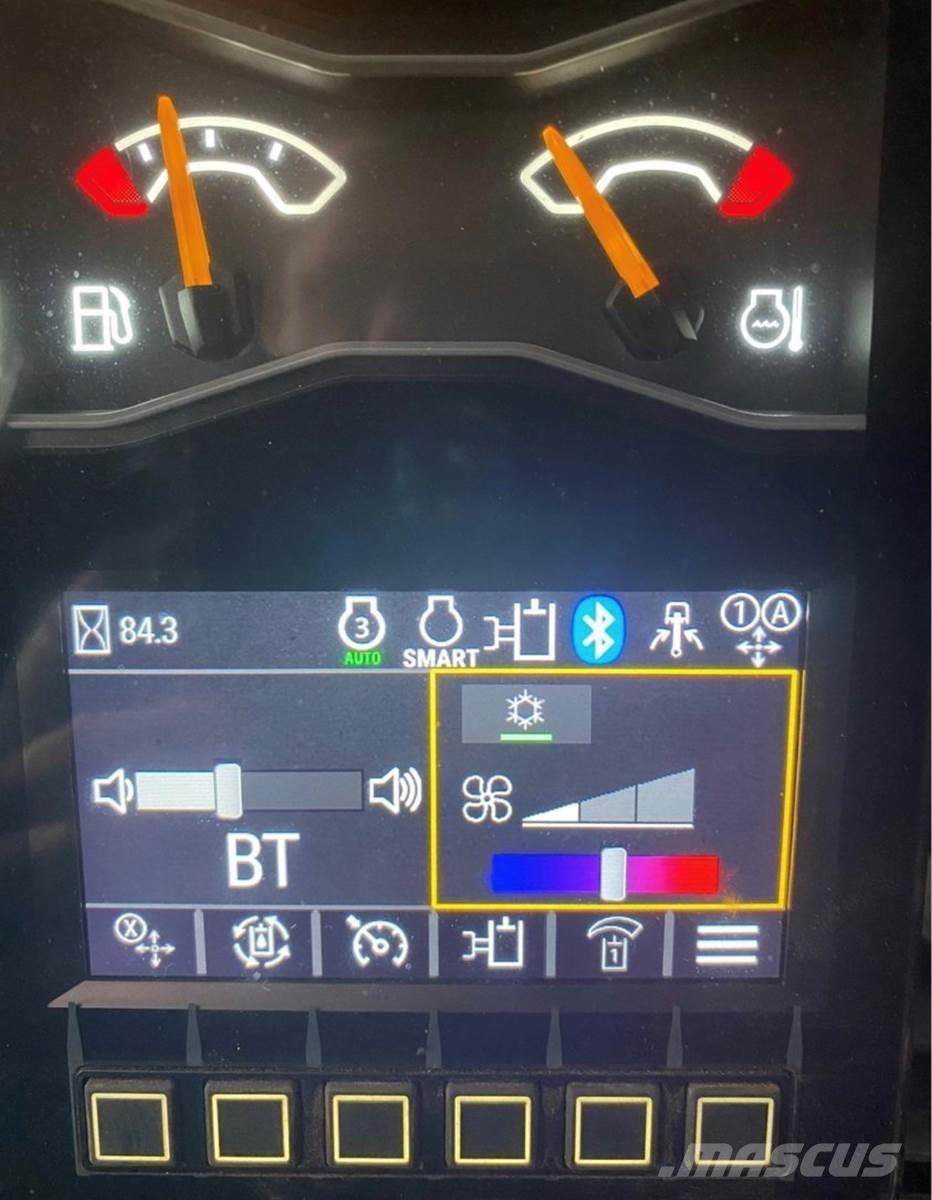 CAT 303 CR 소형 굴삭기 7톤 미만