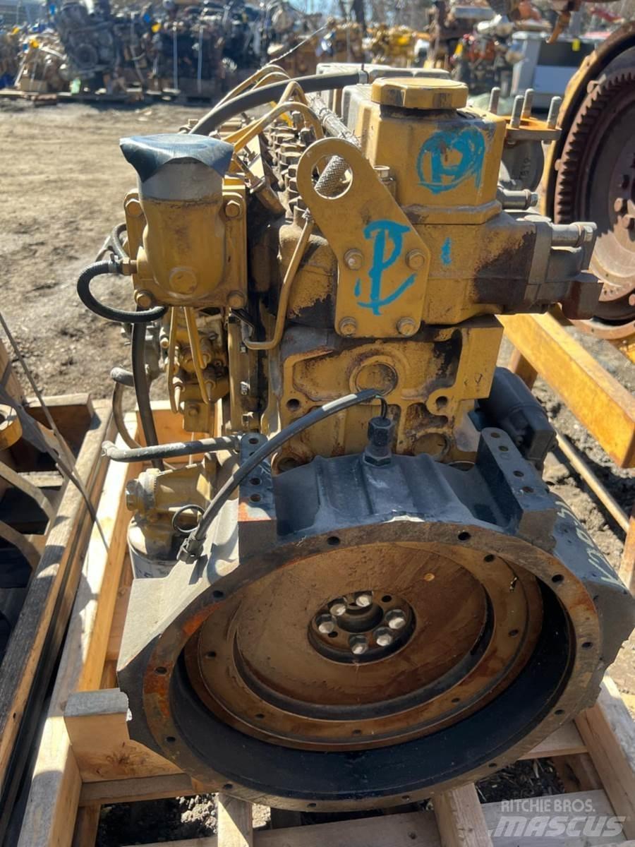 CAT 3044T 엔진