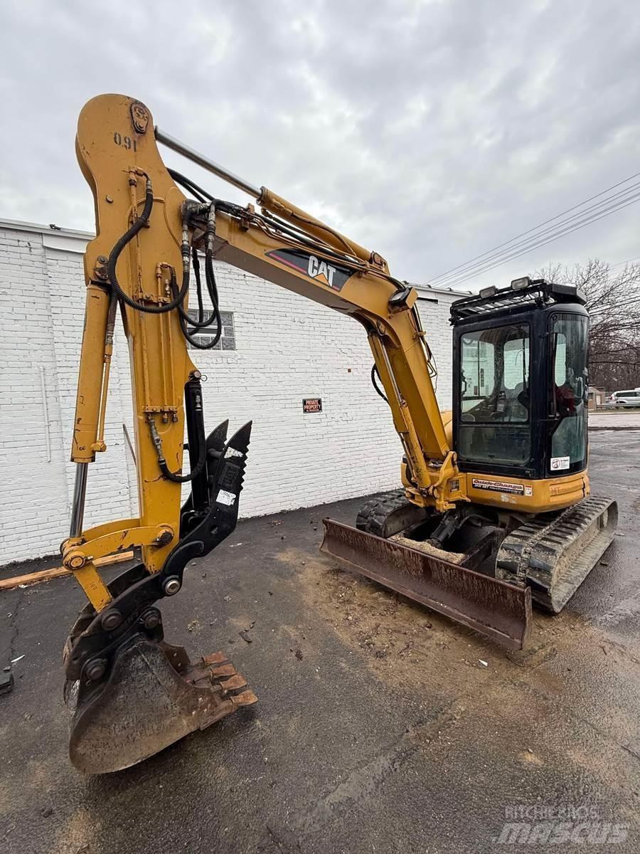 CAT 305CR 소형 굴삭기 7톤 미만