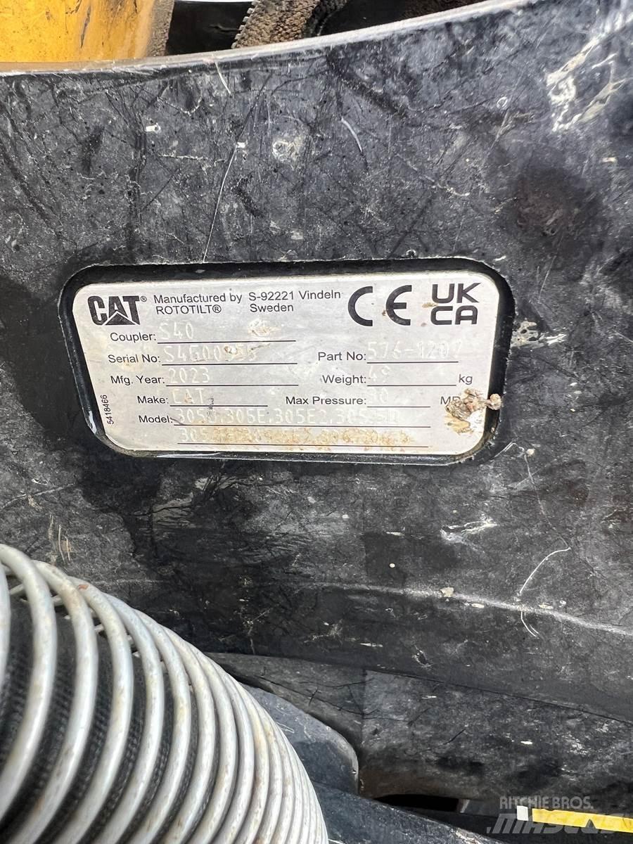 CAT 306 CR 대형 굴삭기 29톤 이상