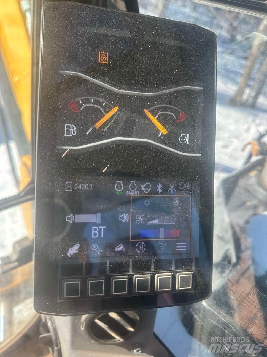CAT 306CR 소형 굴삭기 7톤 미만