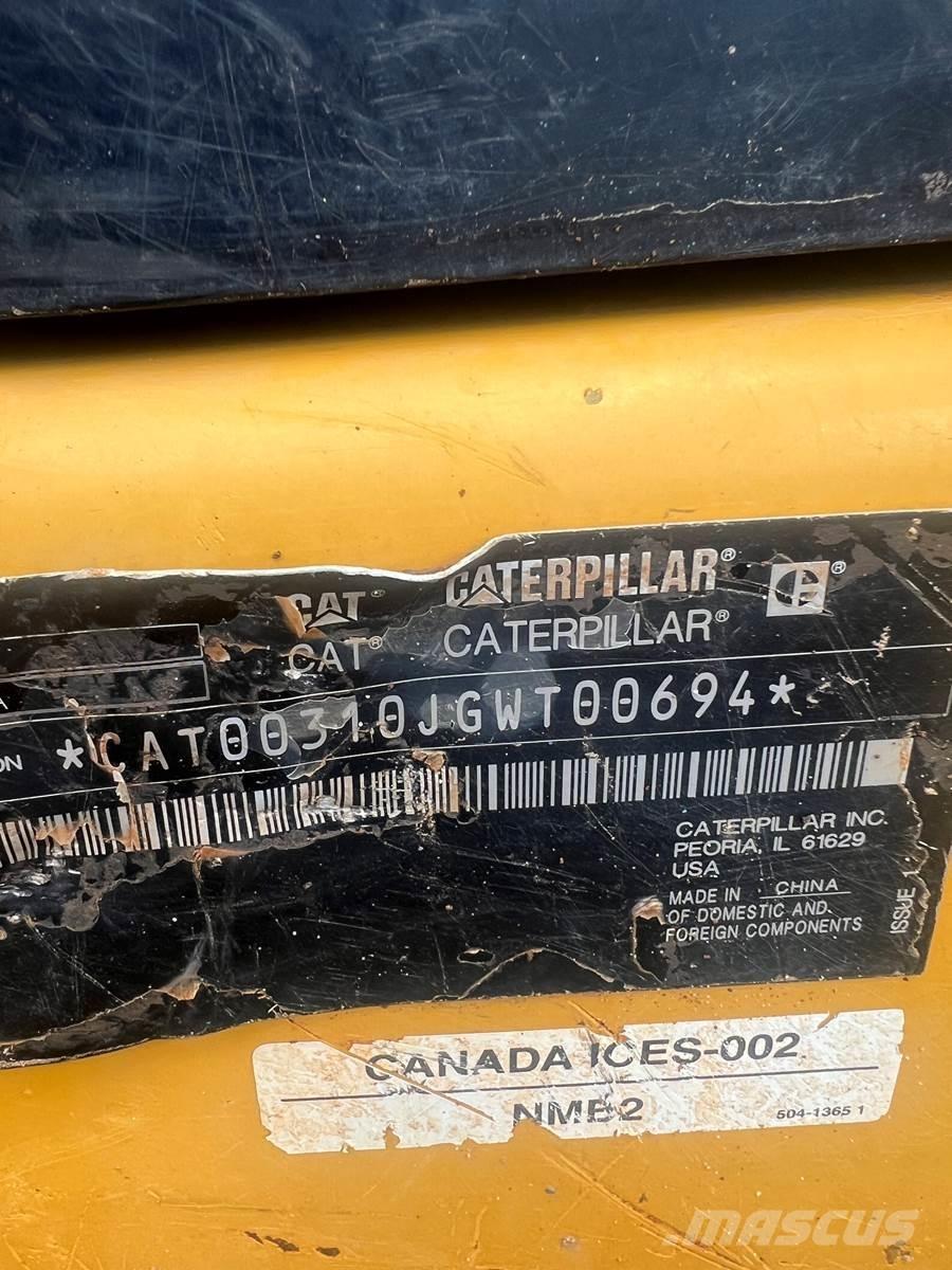 CAT 310 대형 굴삭기 29톤 이상
