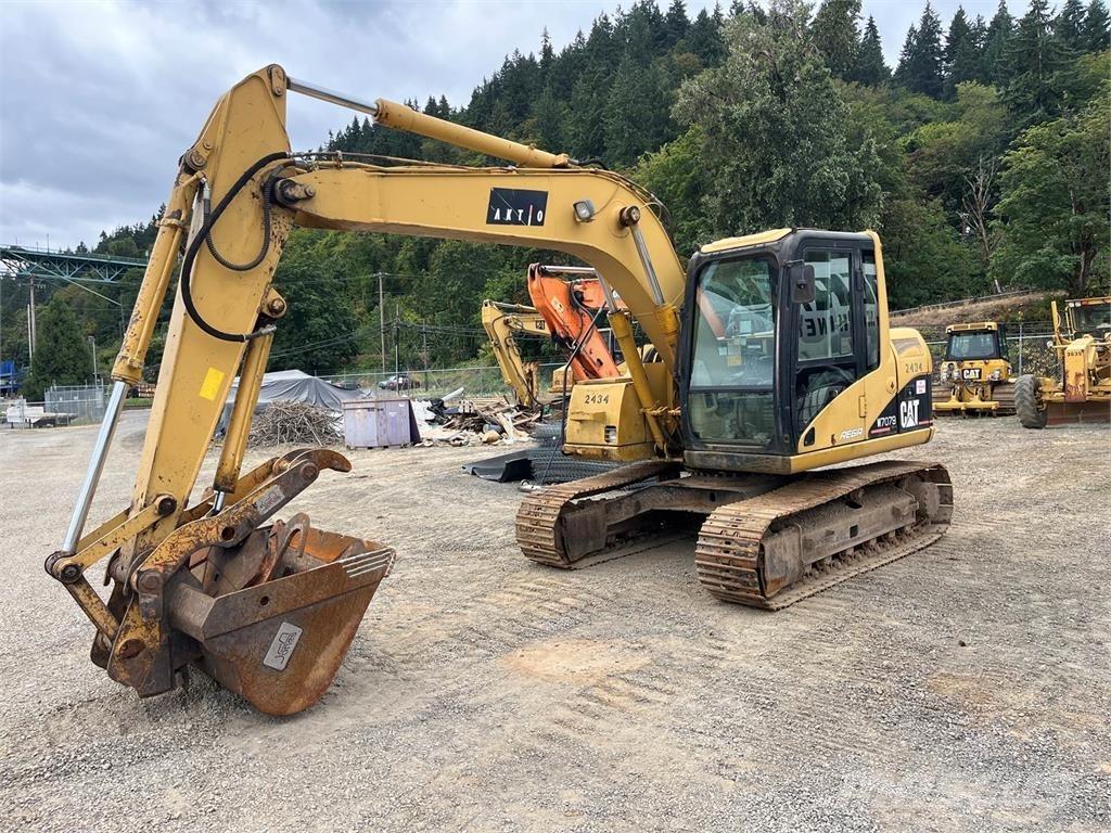 CAT 311C 대형 굴삭기 29톤 이상