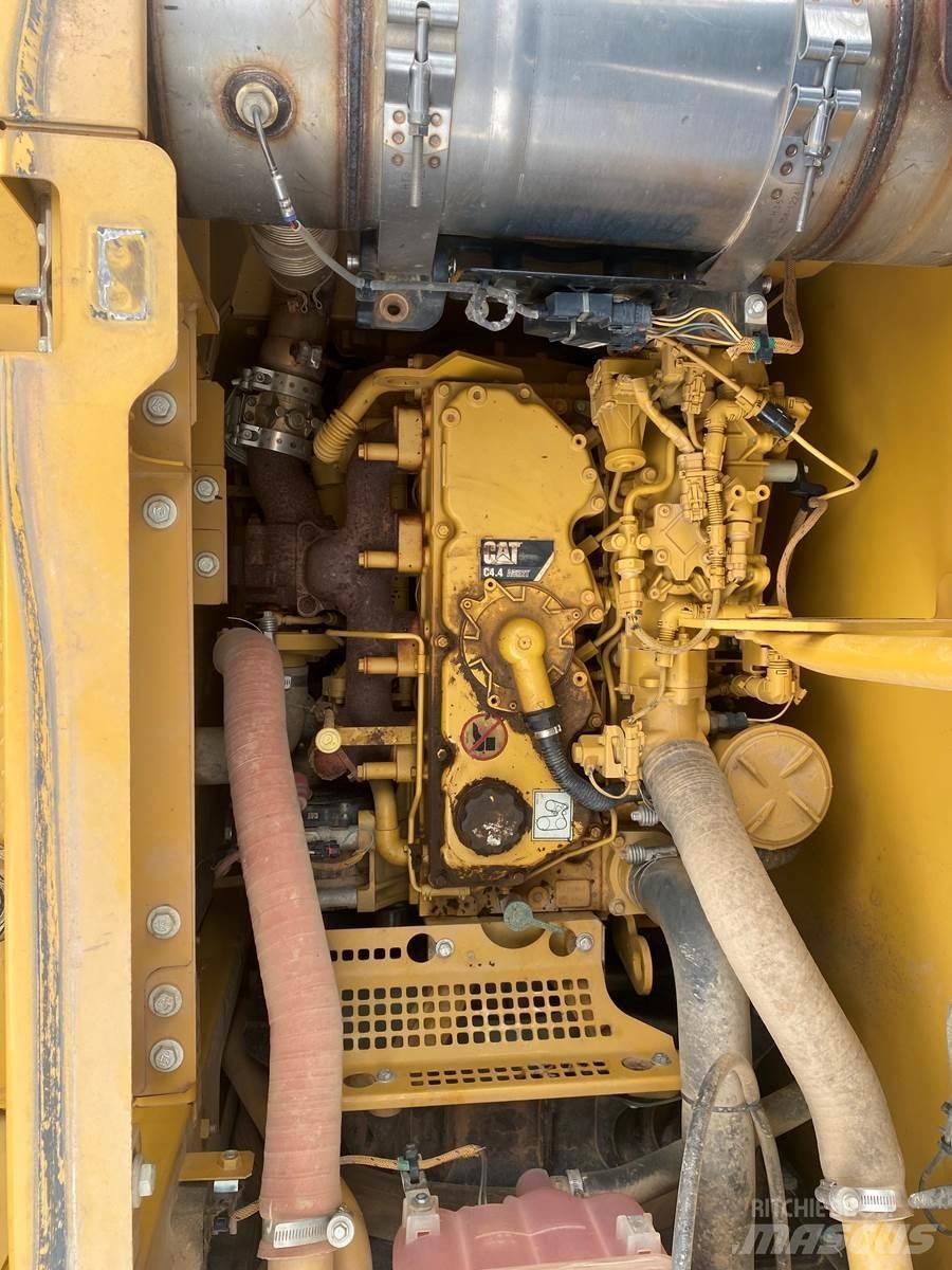 CAT 312E 대형 굴삭기 29톤 이상
