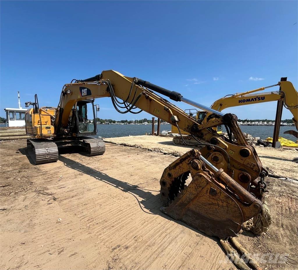 CAT 313FL 대형 굴삭기 29톤 이상