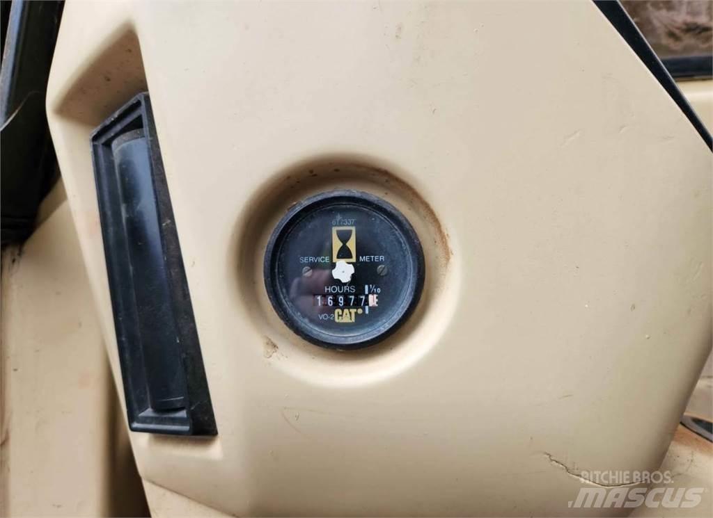 CAT 315L 대형 굴삭기 29톤 이상