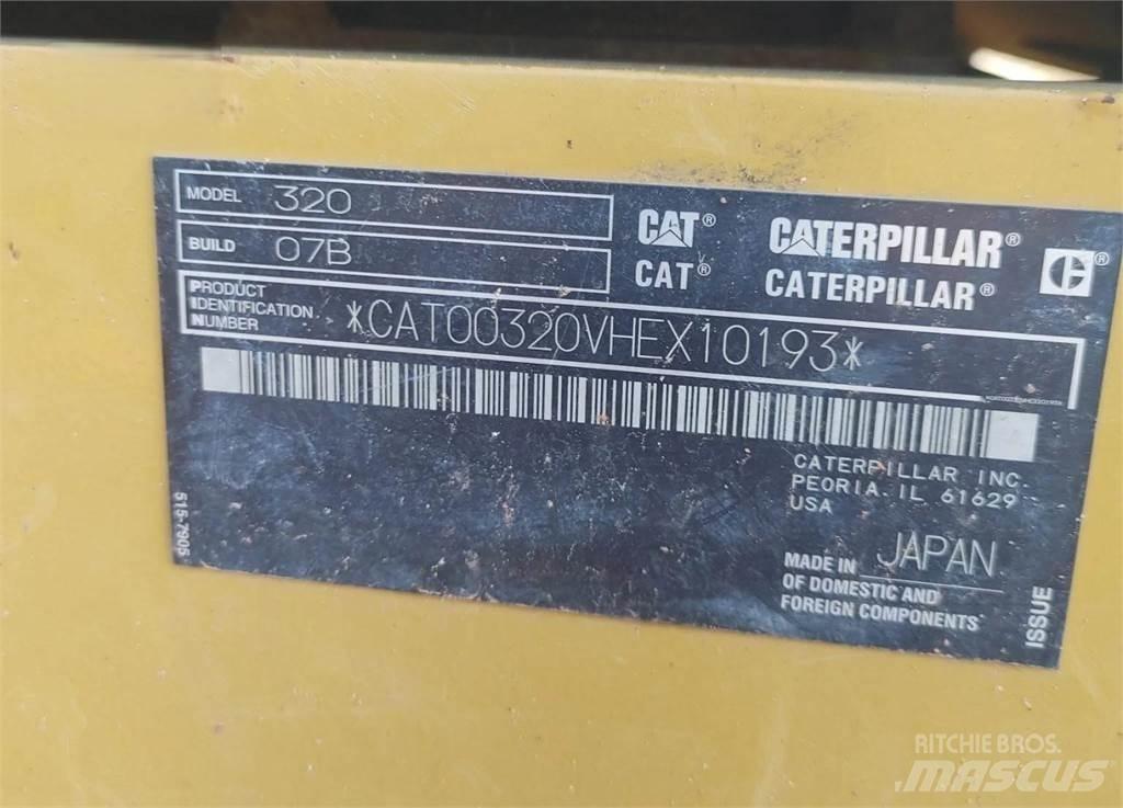 CAT 320 대형 굴삭기 29톤 이상