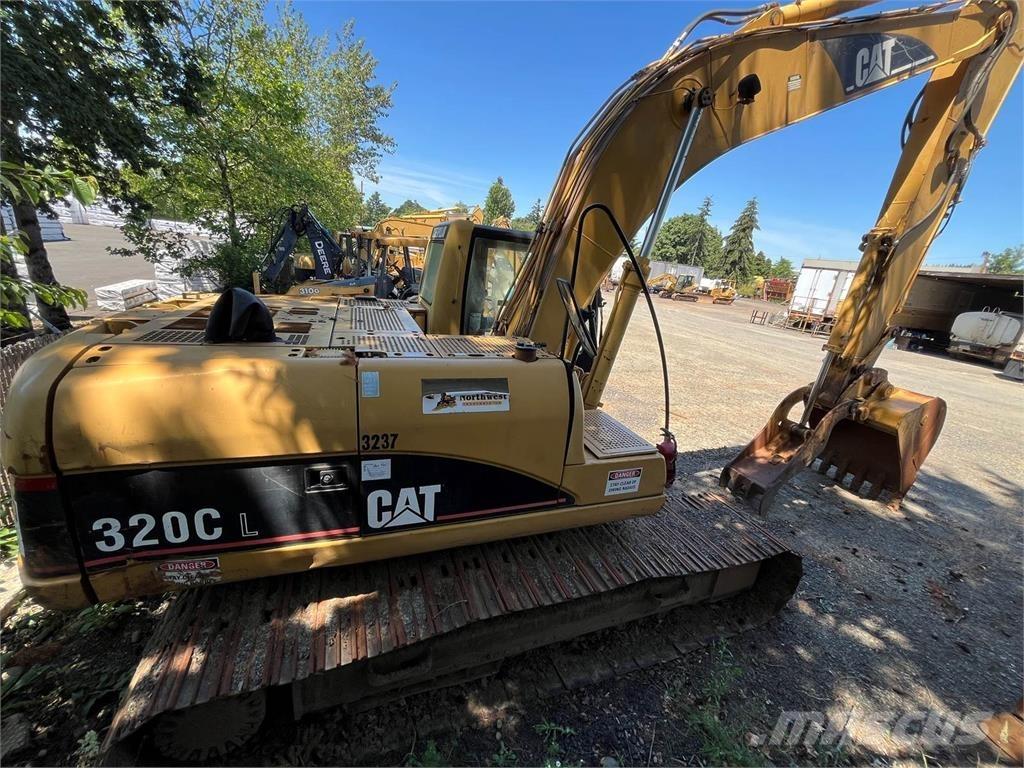 CAT 320CL 대형 굴삭기 29톤 이상
