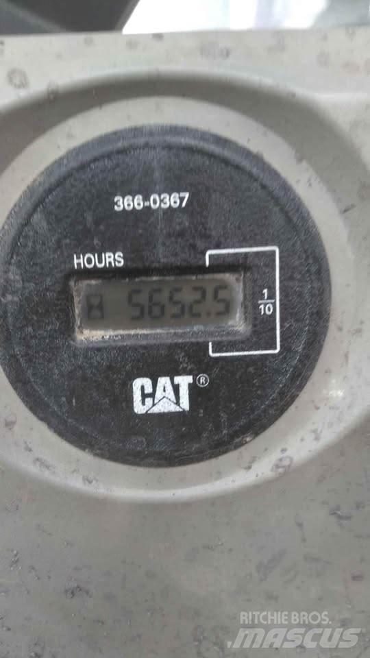 CAT 320EL 대형 굴삭기 29톤 이상
