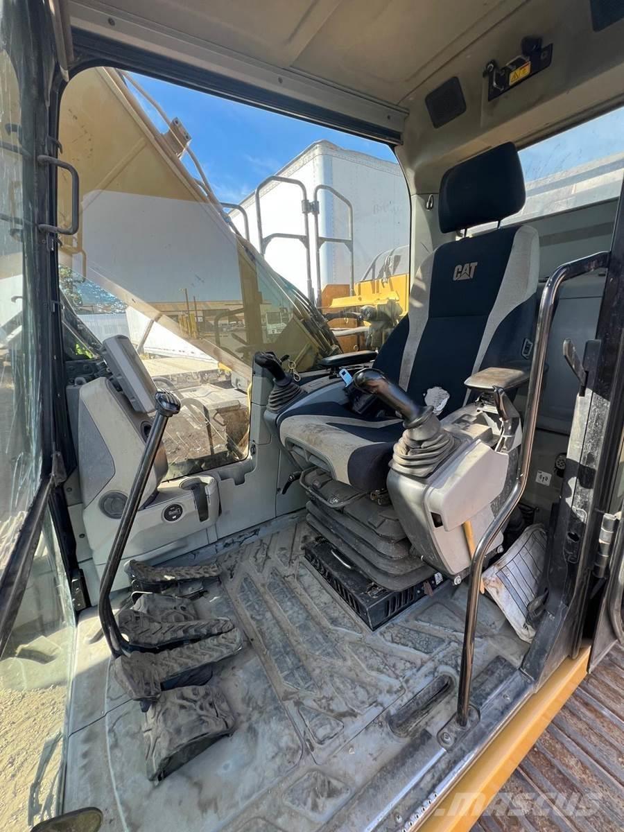 CAT 320EL 대형 굴삭기 29톤 이상