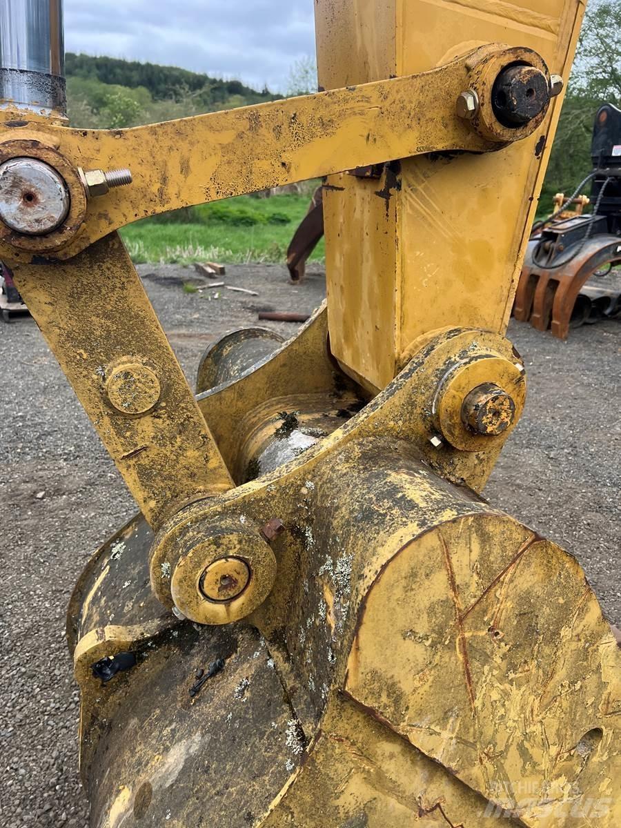 CAT 322C 대형 굴삭기 29톤 이상