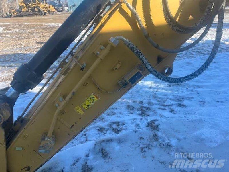 CAT 323FL 대형 굴삭기 29톤 이상
