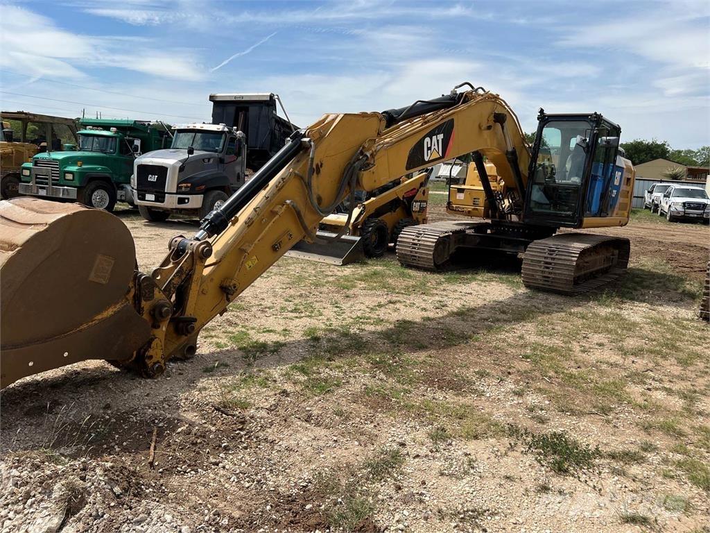CAT 323FL 대형 굴삭기 29톤 이상