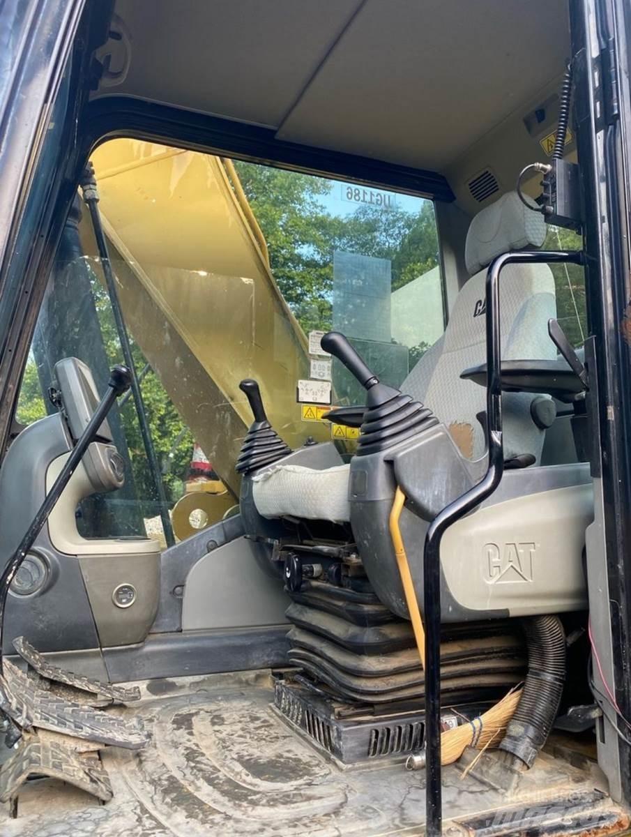 CAT 324DL 롱리치 굴삭기