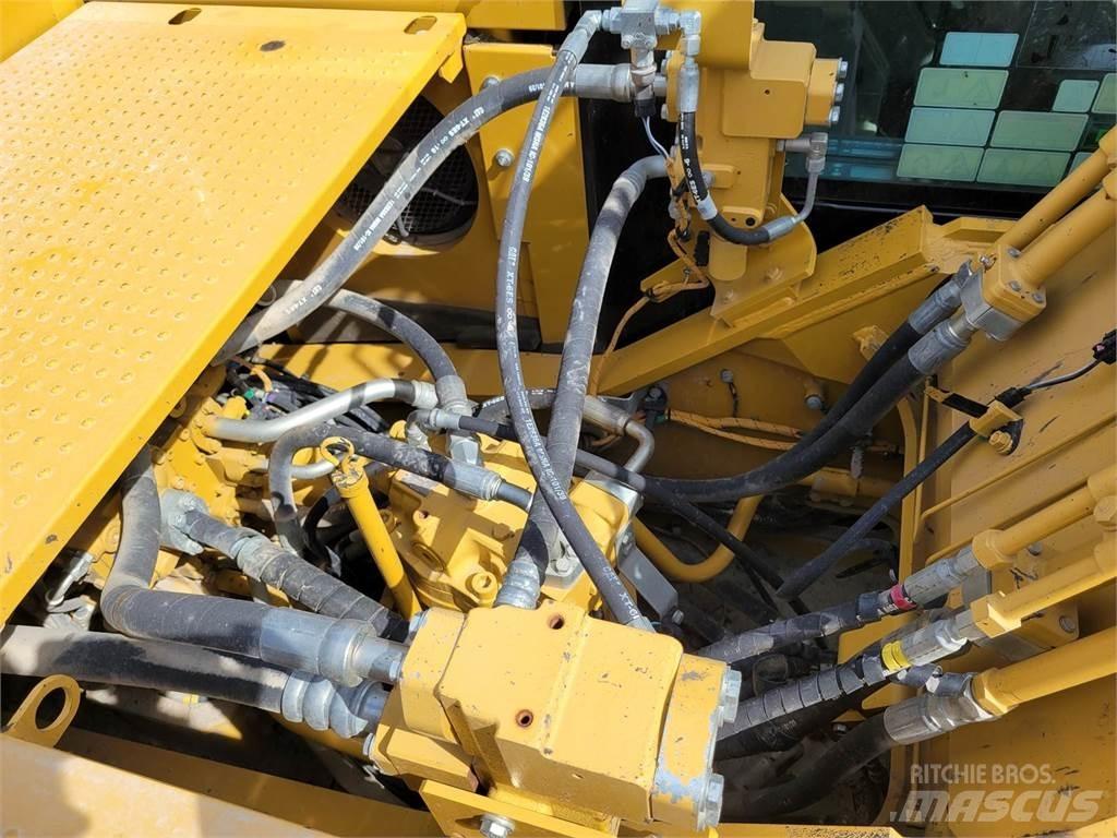 CAT 326F 대형 굴삭기 29톤 이상