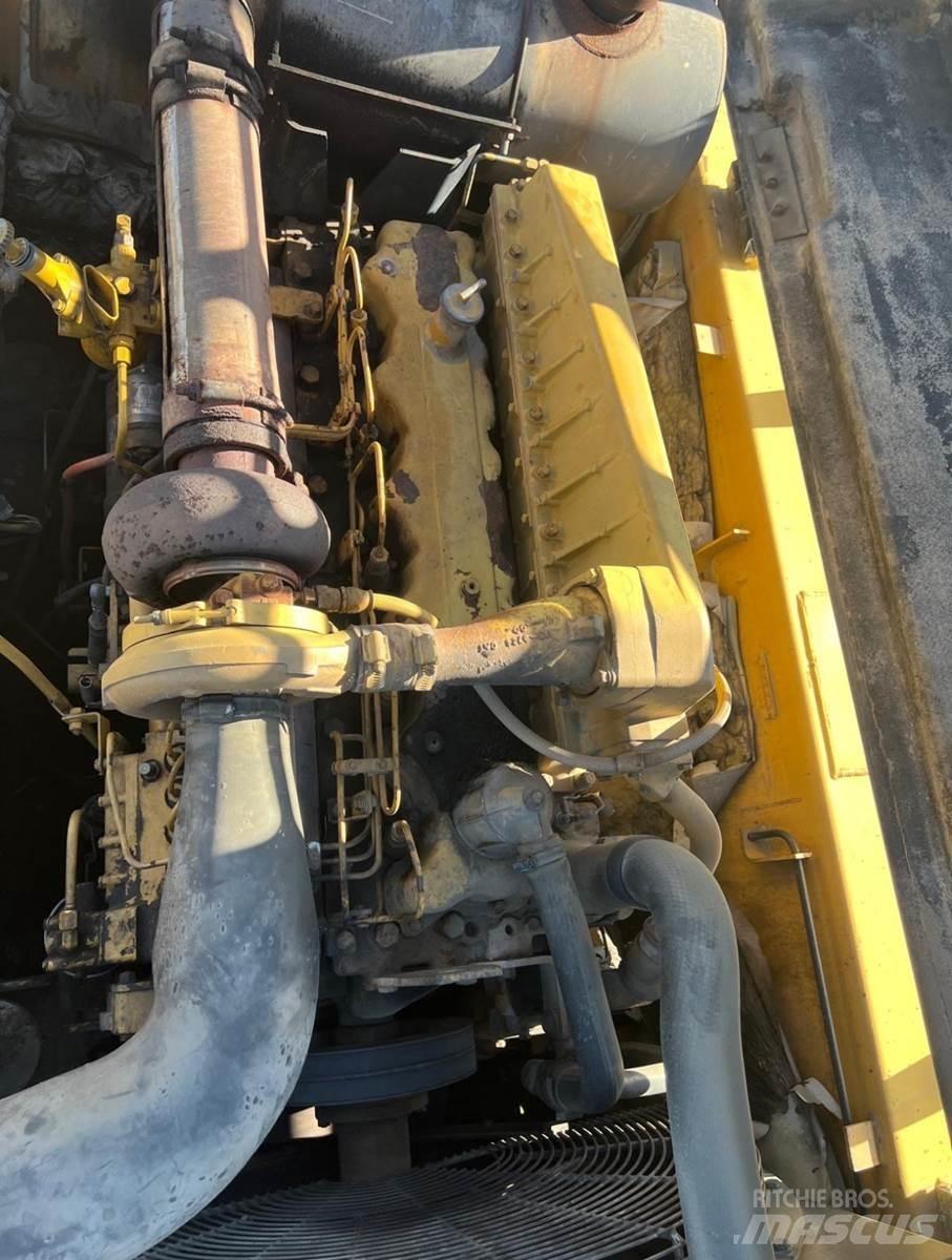 CAT 330BL 대형 굴삭기 29톤 이상