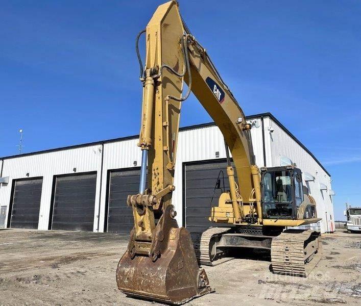 CAT 330D 대형 굴삭기 29톤 이상