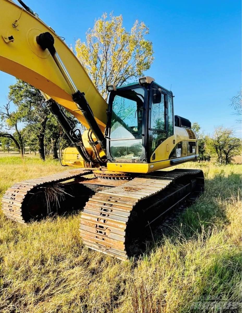 CAT 330DL 대형 굴삭기 29톤 이상