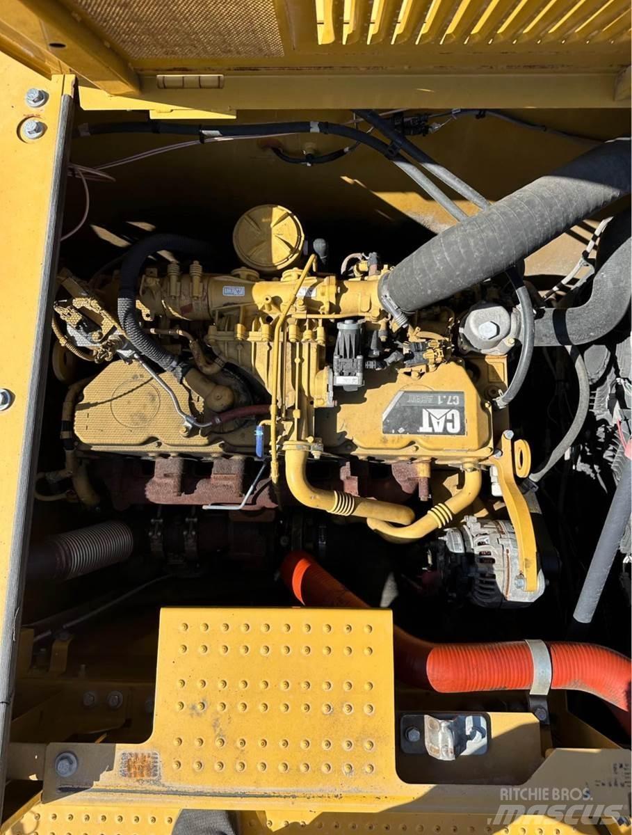CAT 330GC 대형 굴삭기 29톤 이상