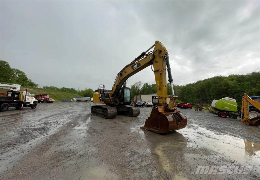 CAT 349E 대형 굴삭기 29톤 이상