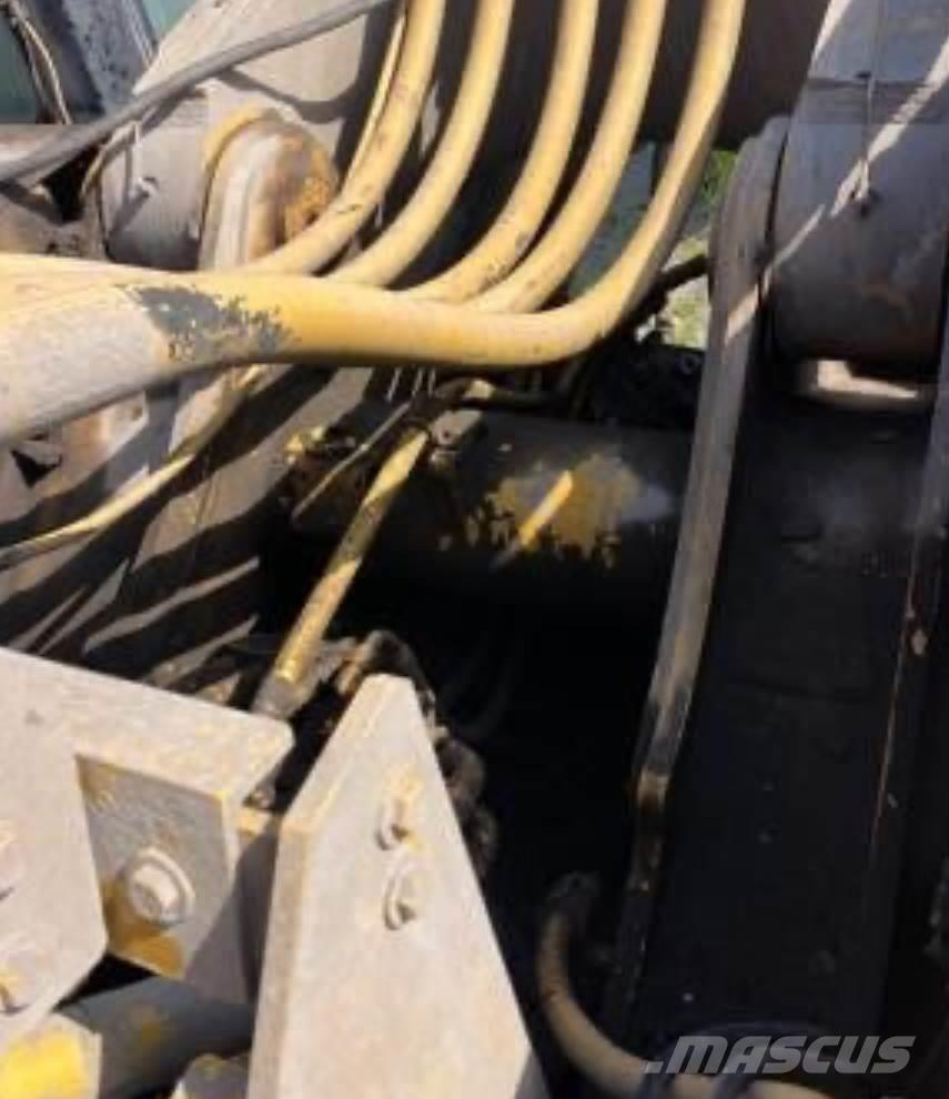 CAT 390FL 대형 굴삭기 29톤 이상