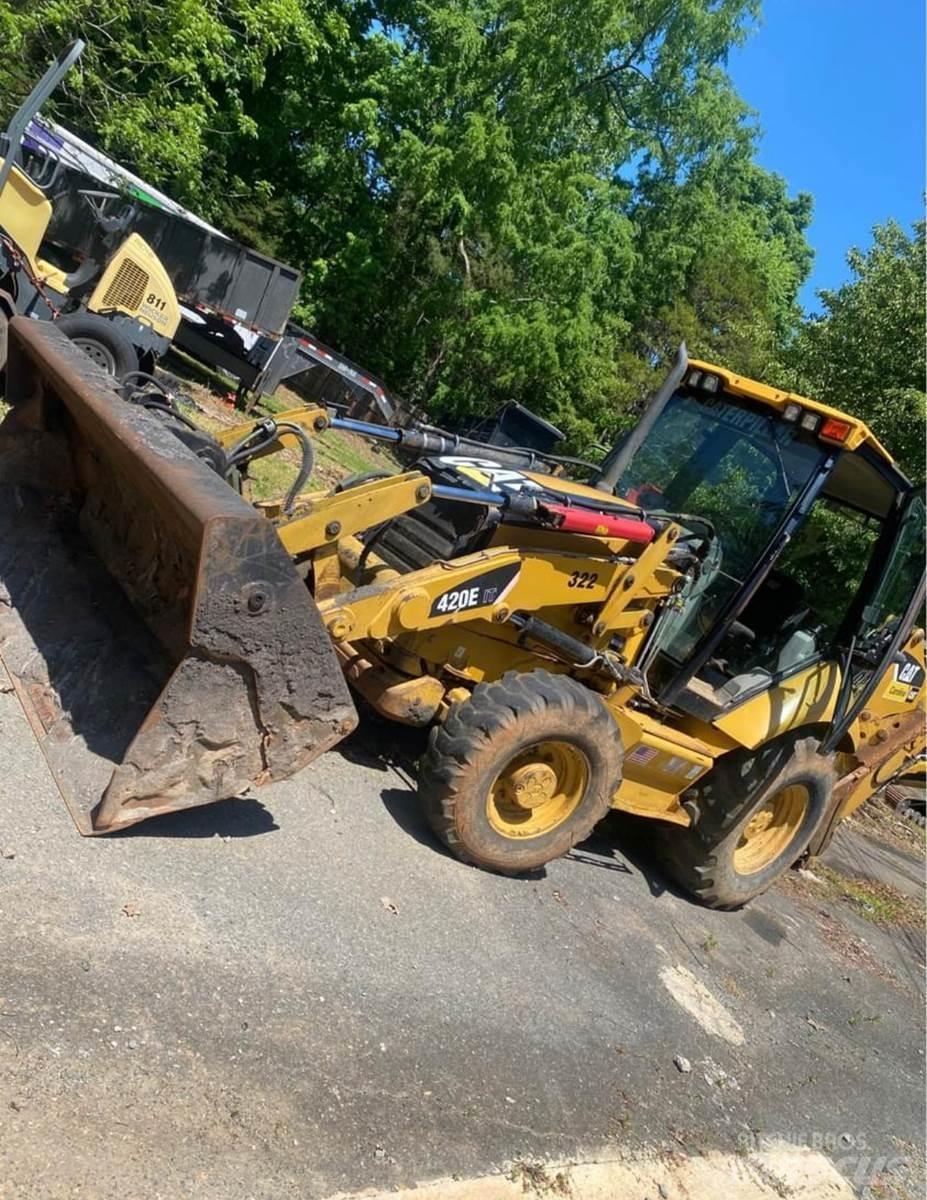 CAT 420E 백호로더
