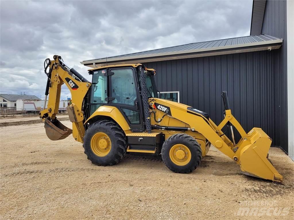 CAT 420F2 백호로더