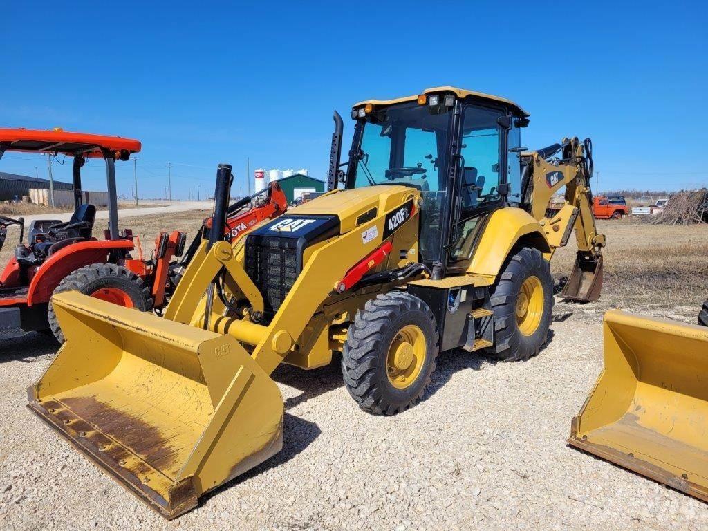 CAT 420F2 백호로더