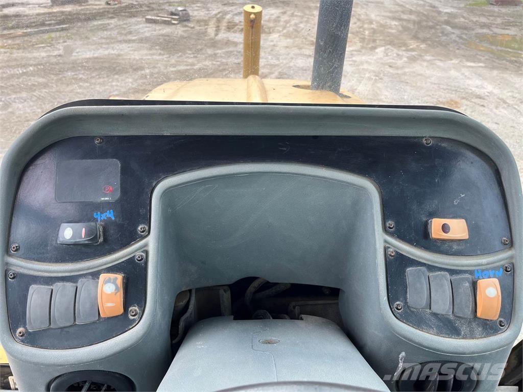 CAT 430D 백호로더