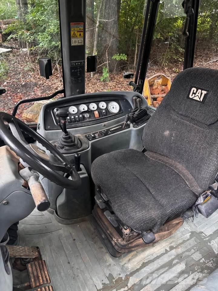 CAT 430D 백호로더
