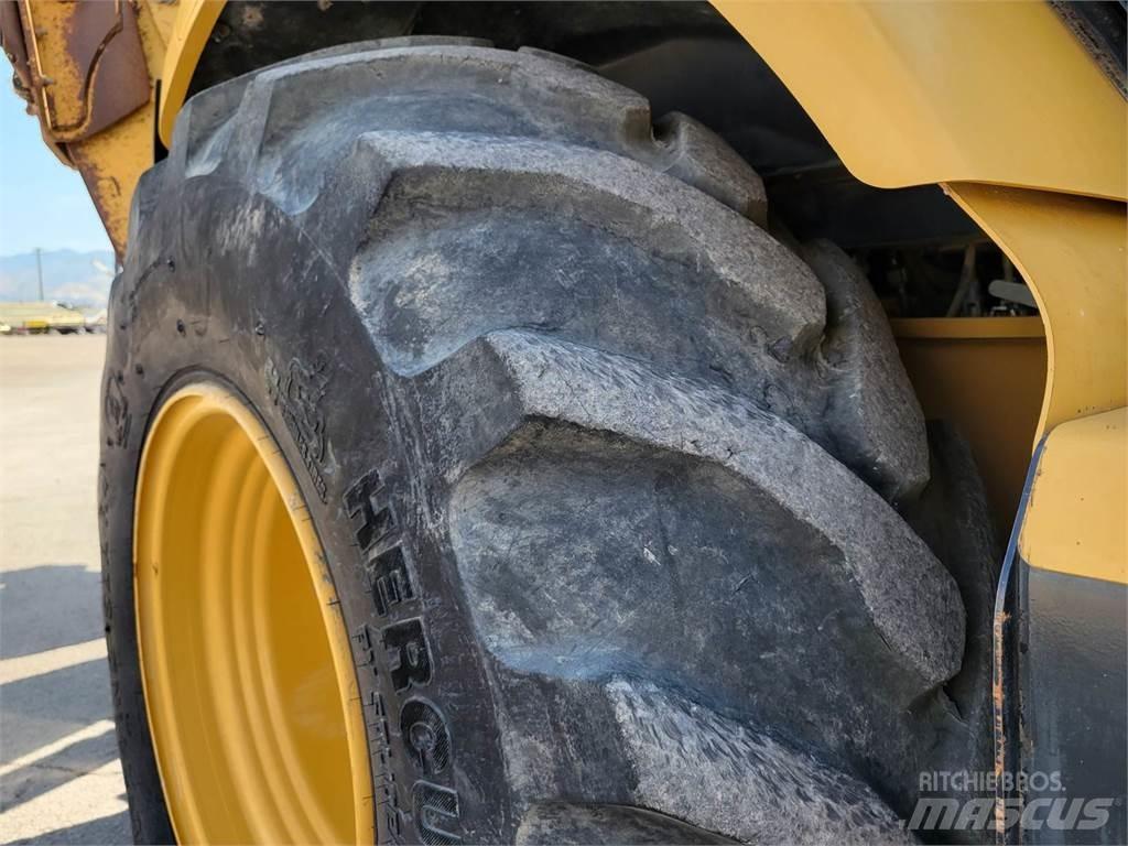 CAT 450F 대형 굴삭기 29톤 이상