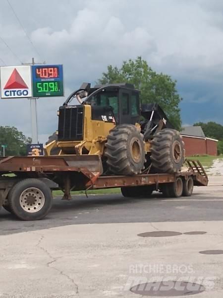 CAT 525C 목재스키더