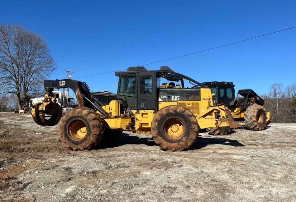 CAT 525C 목재스키더