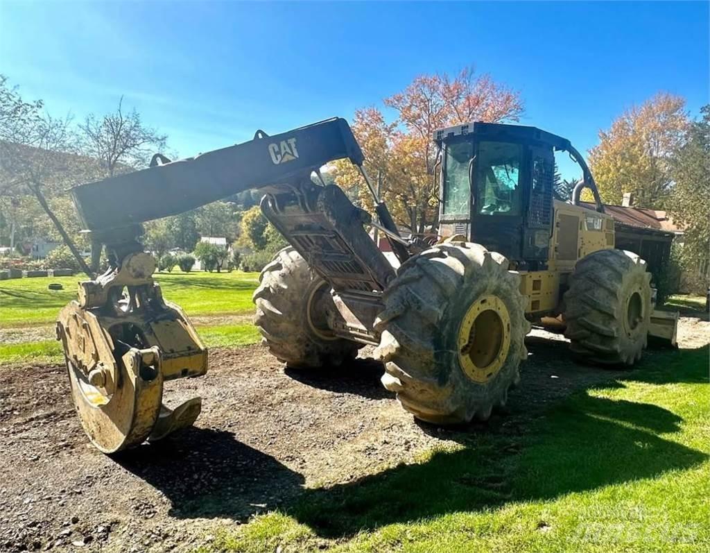CAT 535D 목재스키더