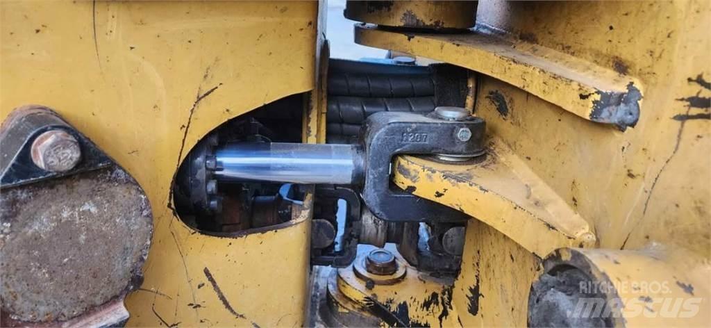 CAT 553C 팰러번처