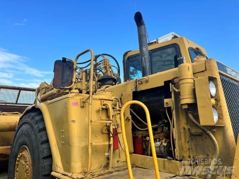 CAT 621E 스크레이퍼