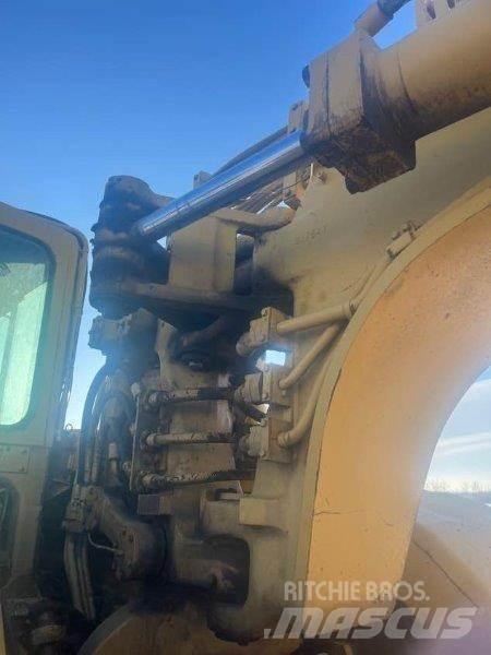 CAT 627B 스크레이퍼