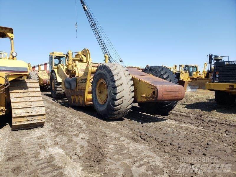 CAT 631D 스크레이퍼