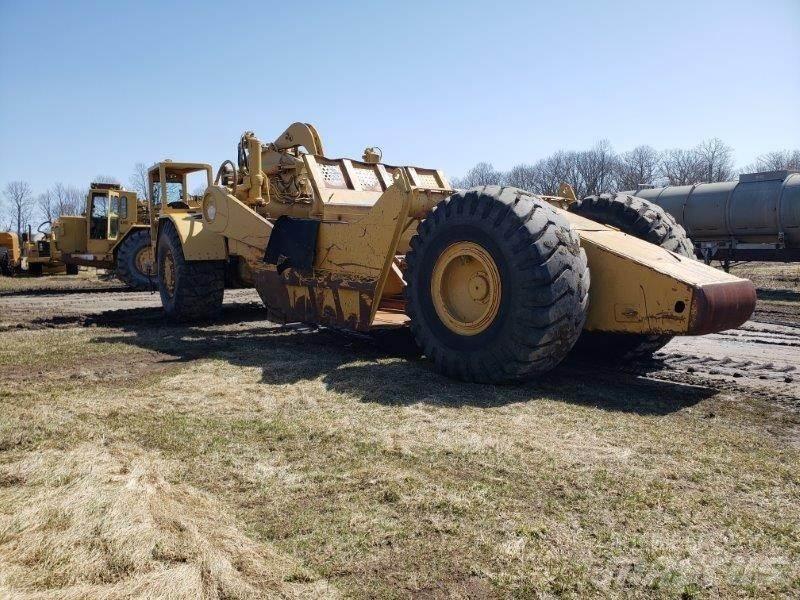 CAT 631D 스크레이퍼